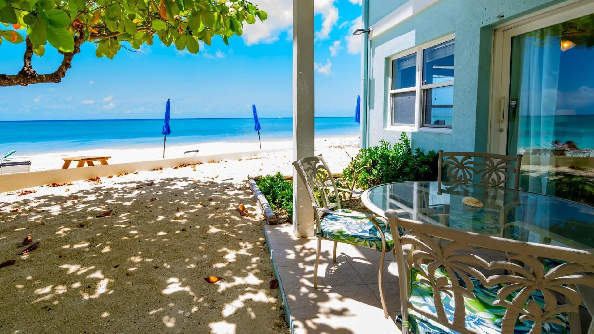 Seagull Condominiums Unit # 1 Grand Cayman